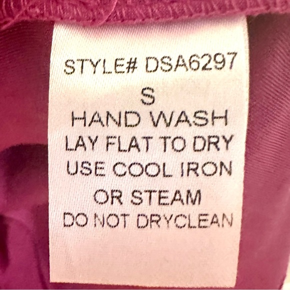 Fashion Nova Statement Moment Velvet Midi Dress Magenta NWOT size Small - Picture 4 of 6